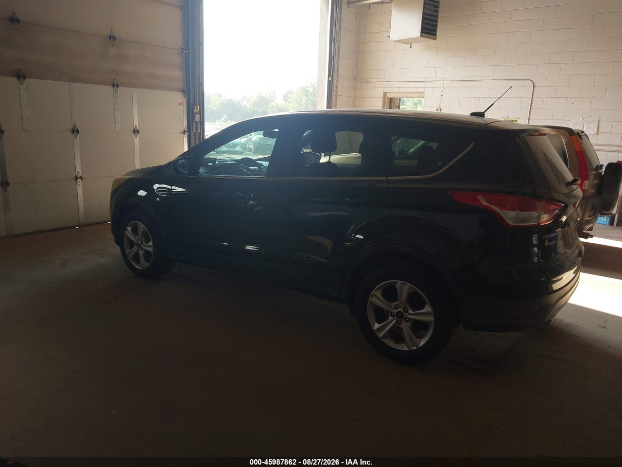 2016 FORD ESCAPE SE · 3/11