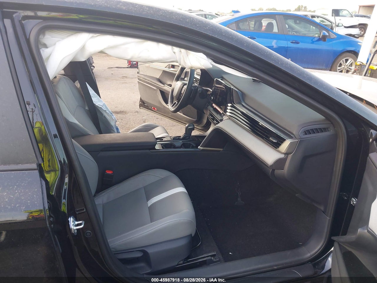 2026 TOYOTA CAMRY SE · 5/10