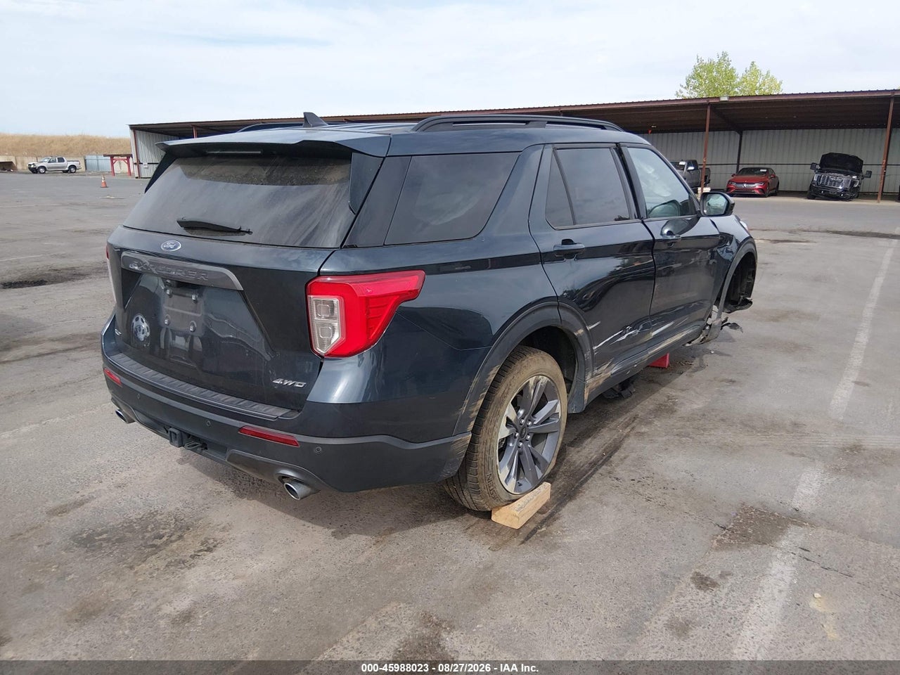 2023 FORD EXPLORER XLT · 4/11