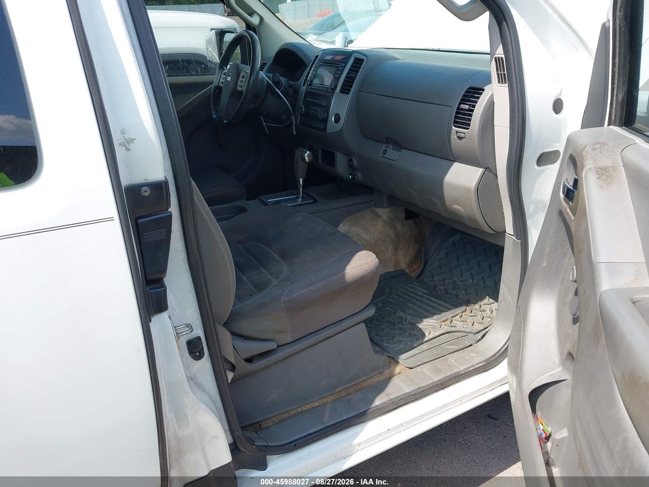 2017 NISSAN FRONTIER S · 5/11