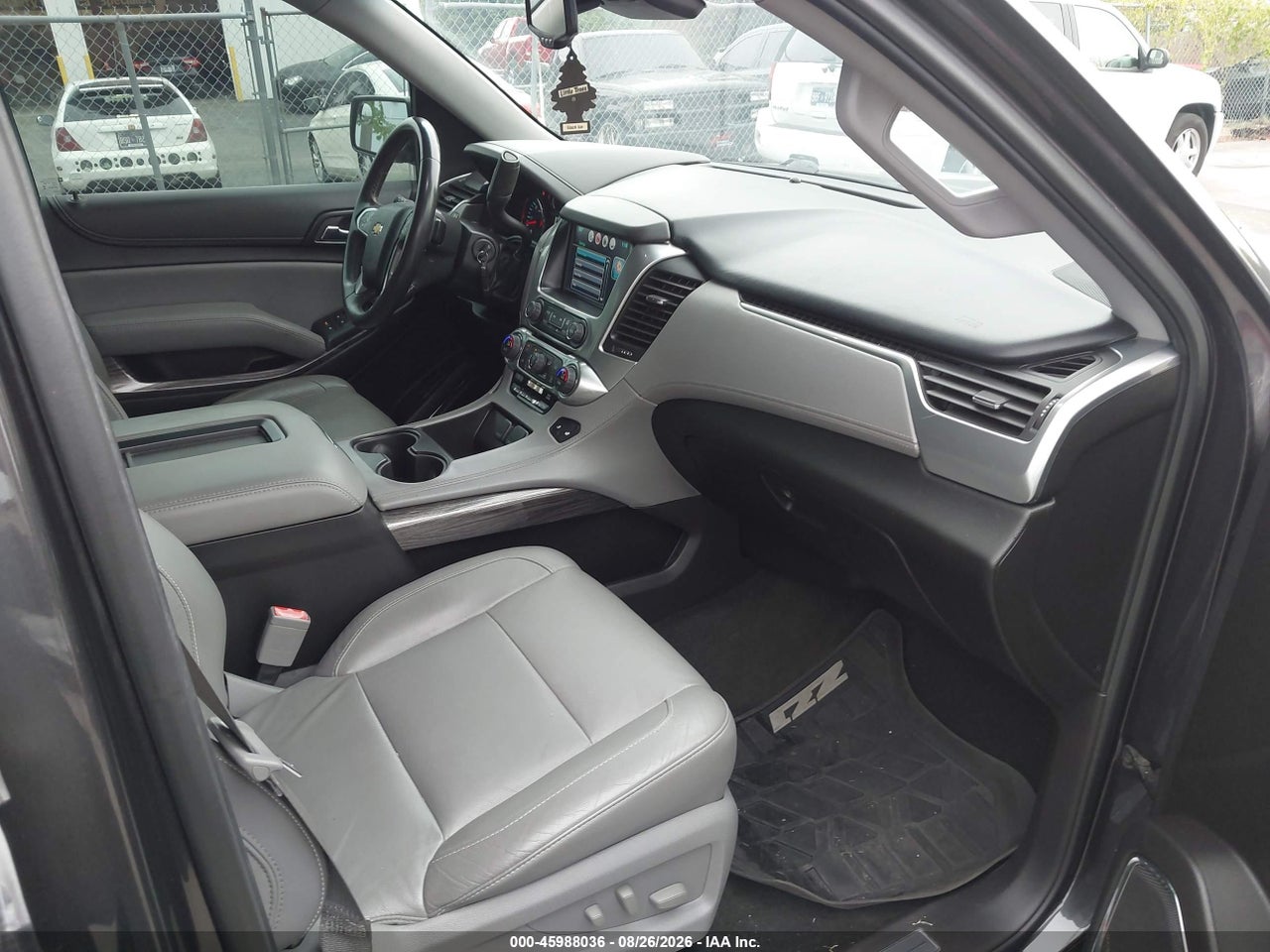 2016 CHEVROLET TAHOE LT · 5/11