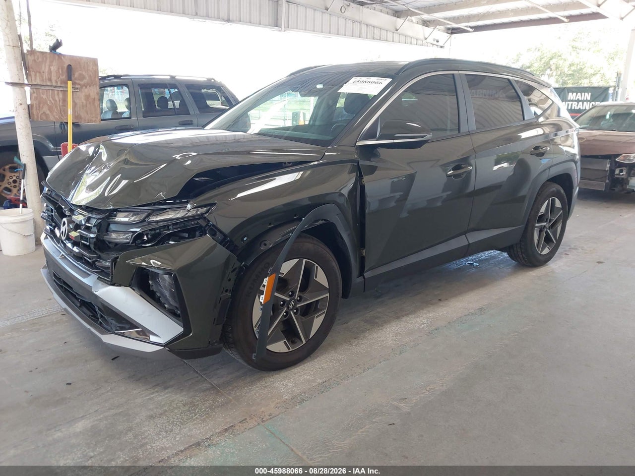 2026 HYUNDAI TUCSON SEL PREMIUM · 2/11
