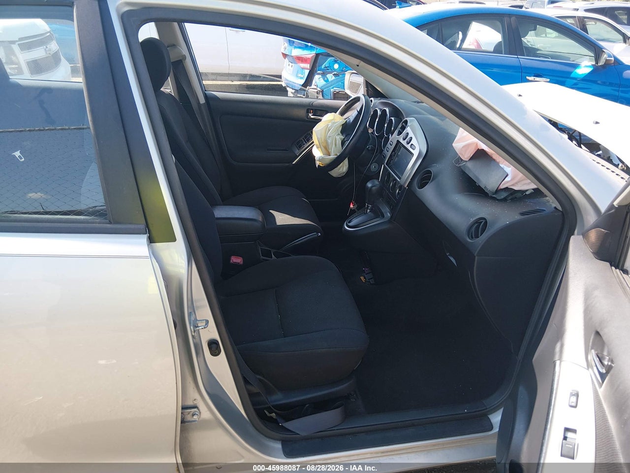 2004 TOYOTA MATRIX XR · 5/11