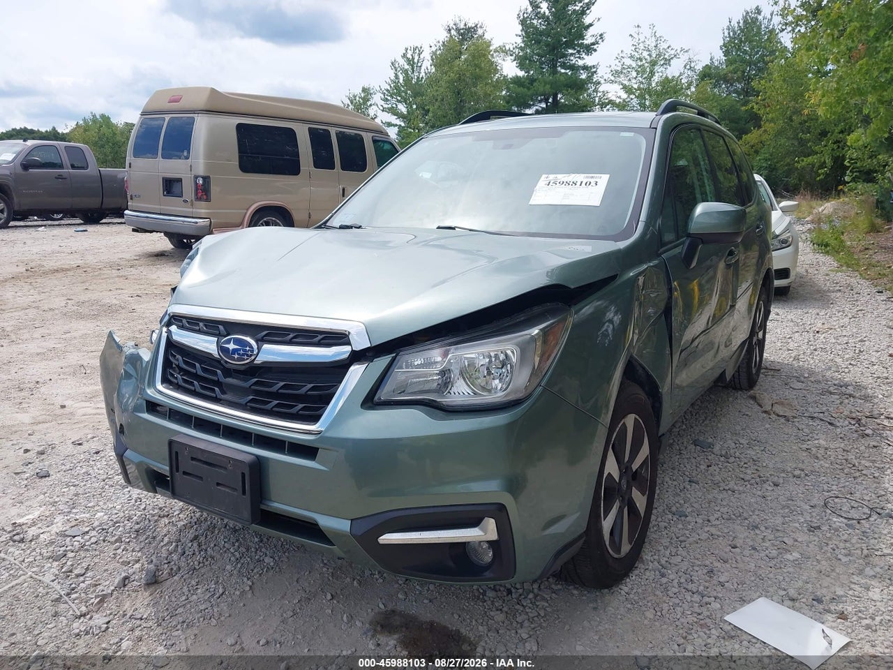 2017 SUBARU FORESTER 2.5I PREMIUM · 2/11