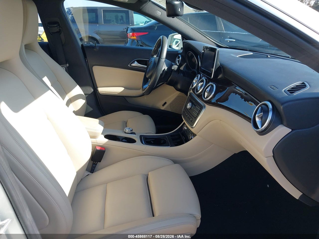 2016 MERCEDES-BENZ CLA 250 4MATIC · 5/11
