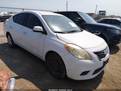 3N1CN7AP3CL****** · 2012 NISSAN VERSA 1.6 SV