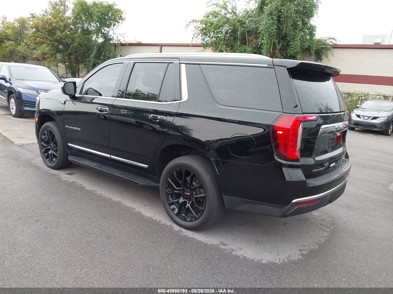 2022 GMC YUKON SLT · 3/11