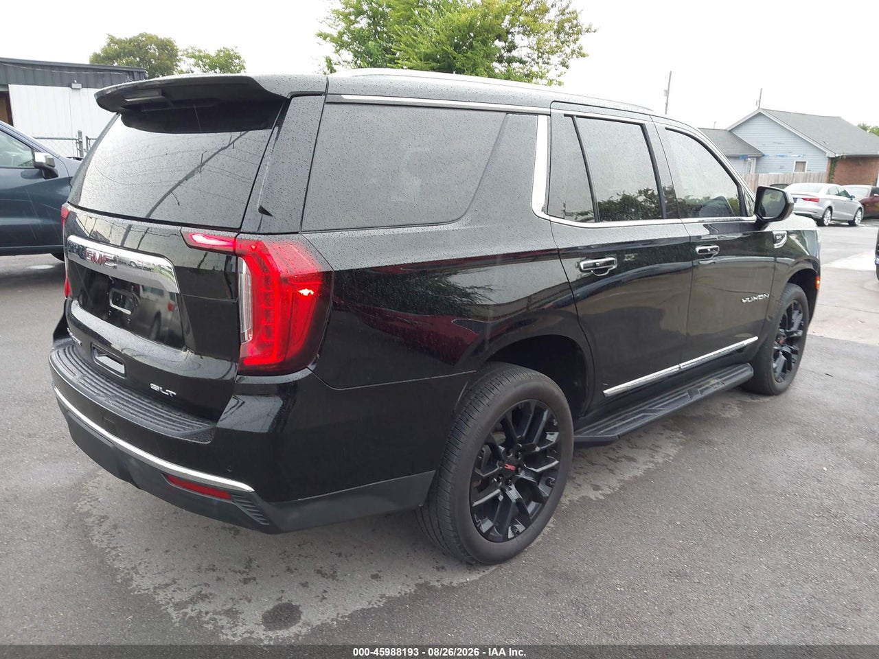 2022 GMC YUKON SLT · 4/11