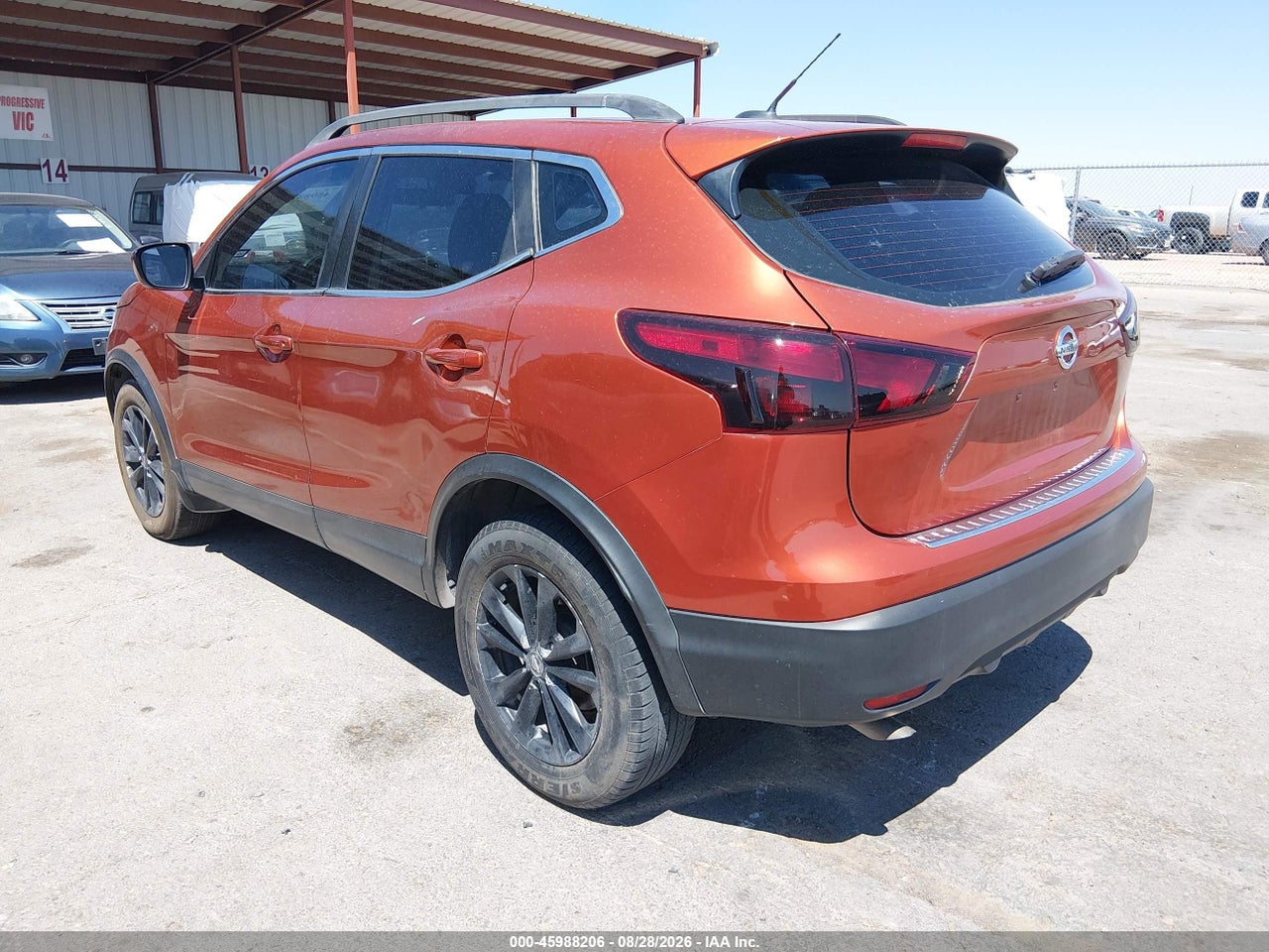 2018 NISSAN ROGUE SPORT S · 3/11