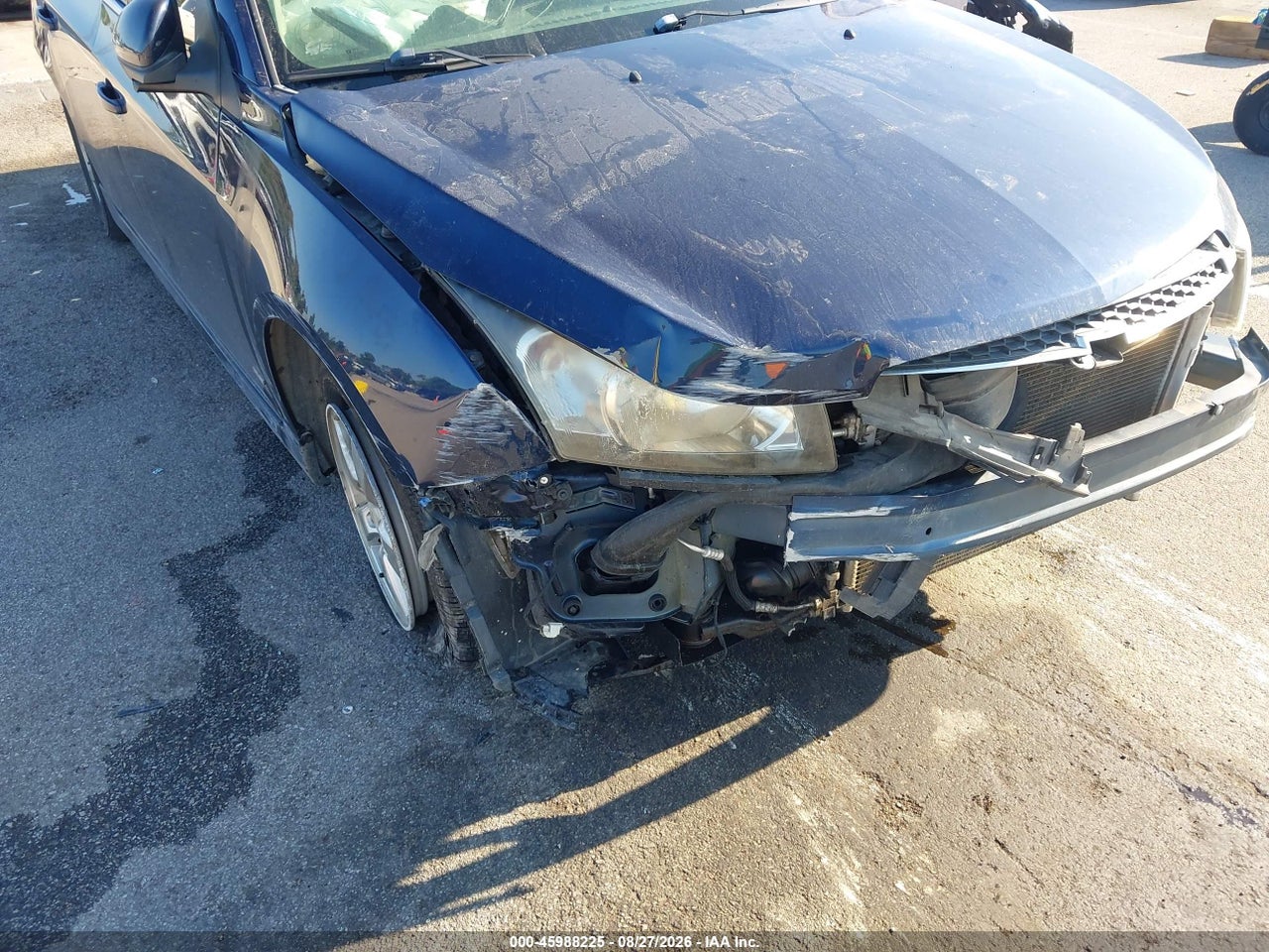 2011 CHEVROLET CRUZE 2LT · 6/11