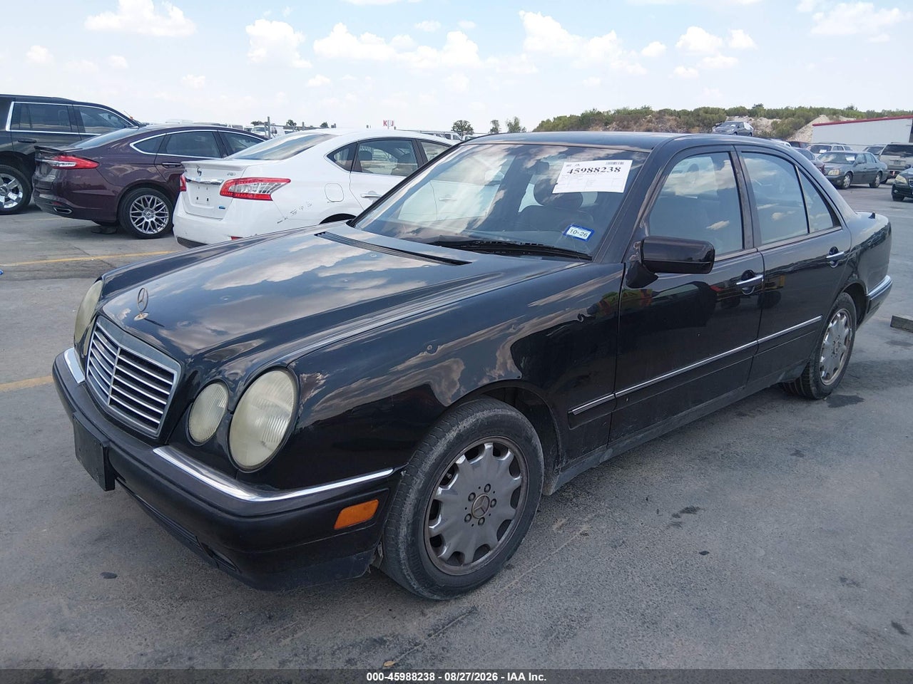 1996 MERCEDES-BENZ E 320 · 2/11