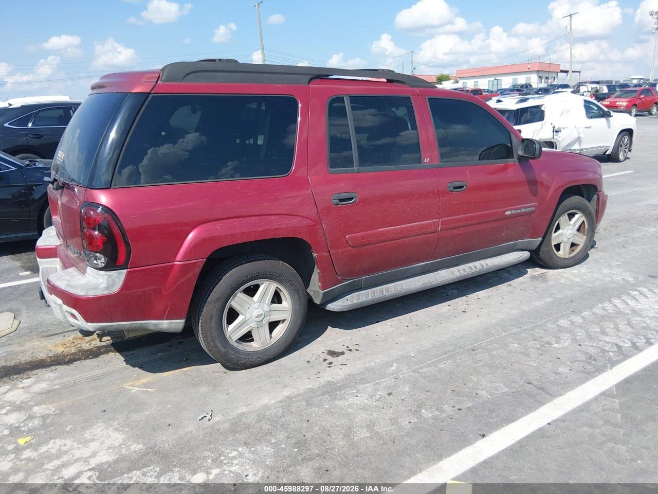 2003 CHEVROLET TRAILBLAZER EXT LT · 4/10