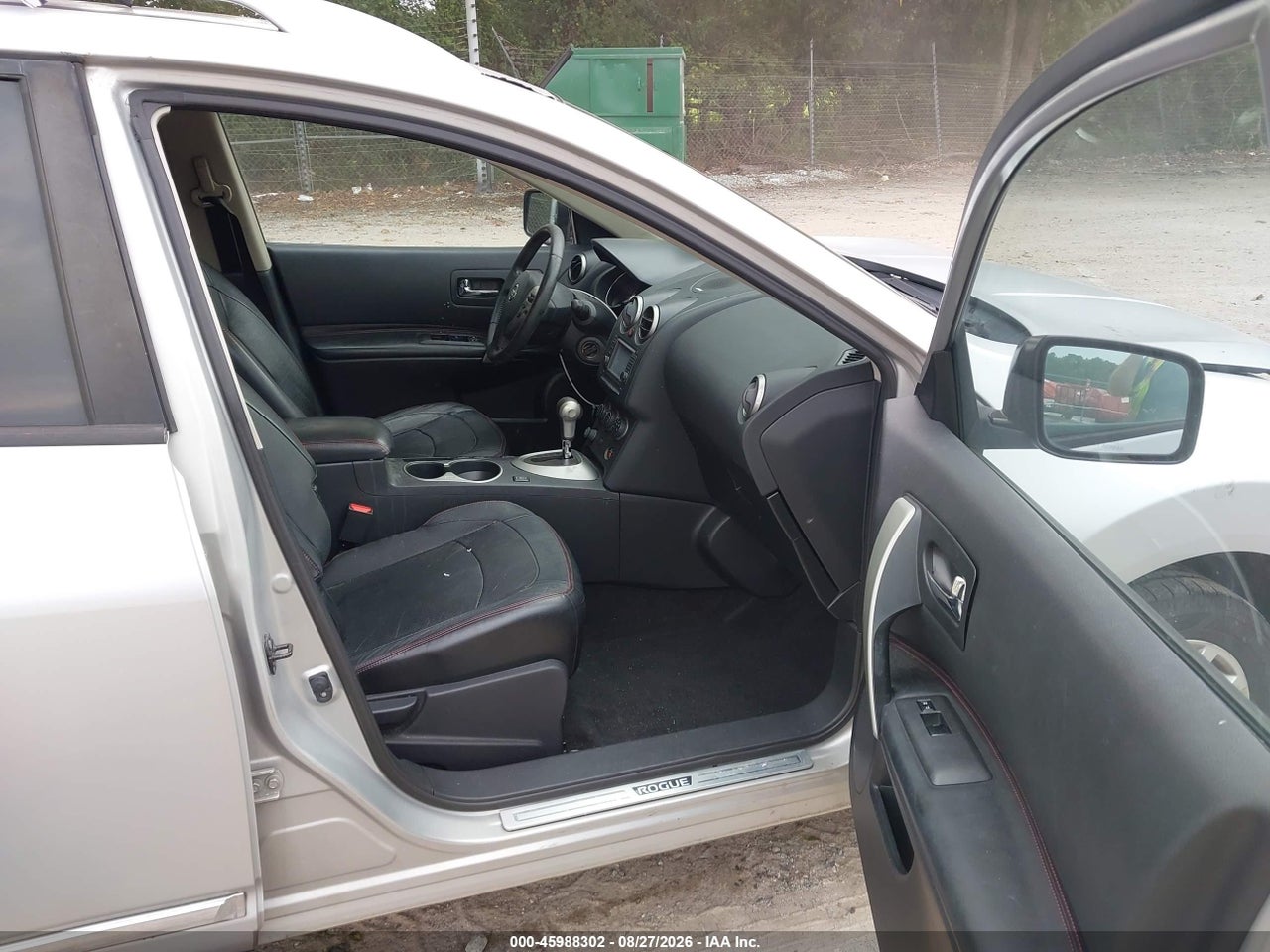 2012 NISSAN ROGUE SV W/SL PKG · 5/11