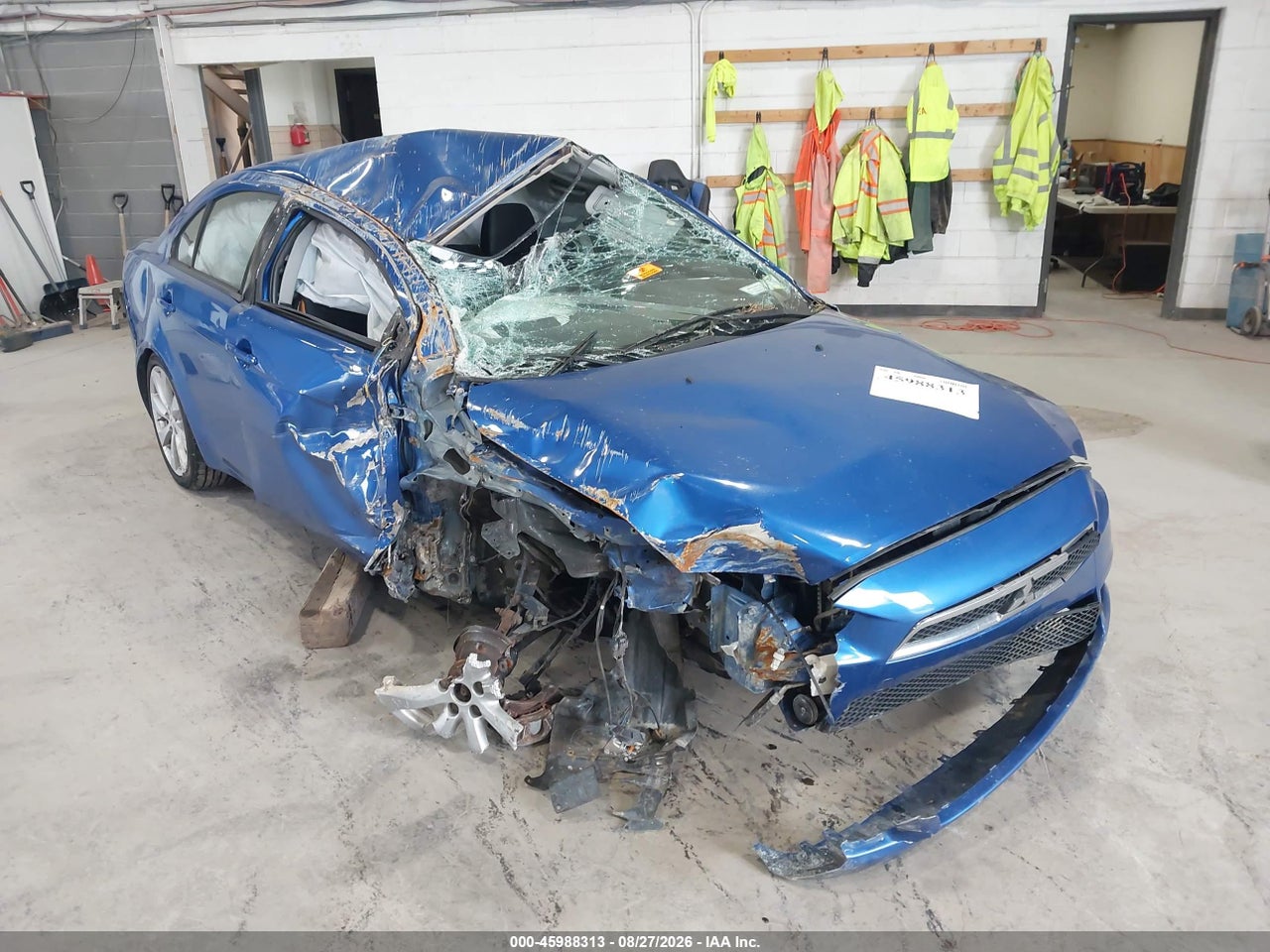 2015 MITSUBISHI LANCER ES · 6/10