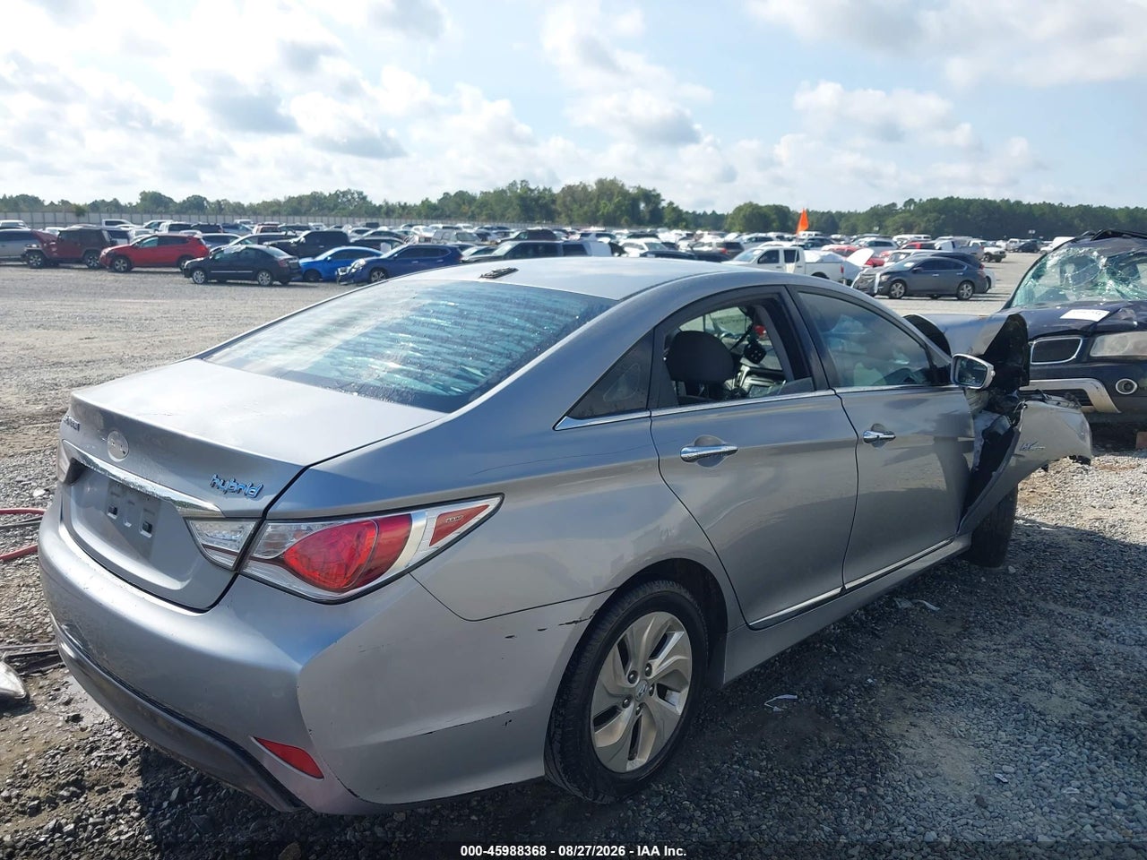 2014 HYUNDAI SONATA HYBRID   · 4/10