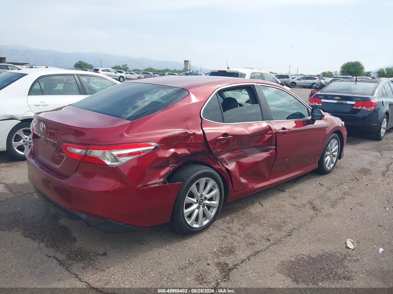 2018 TOYOTA CAMRY LE · 4/11