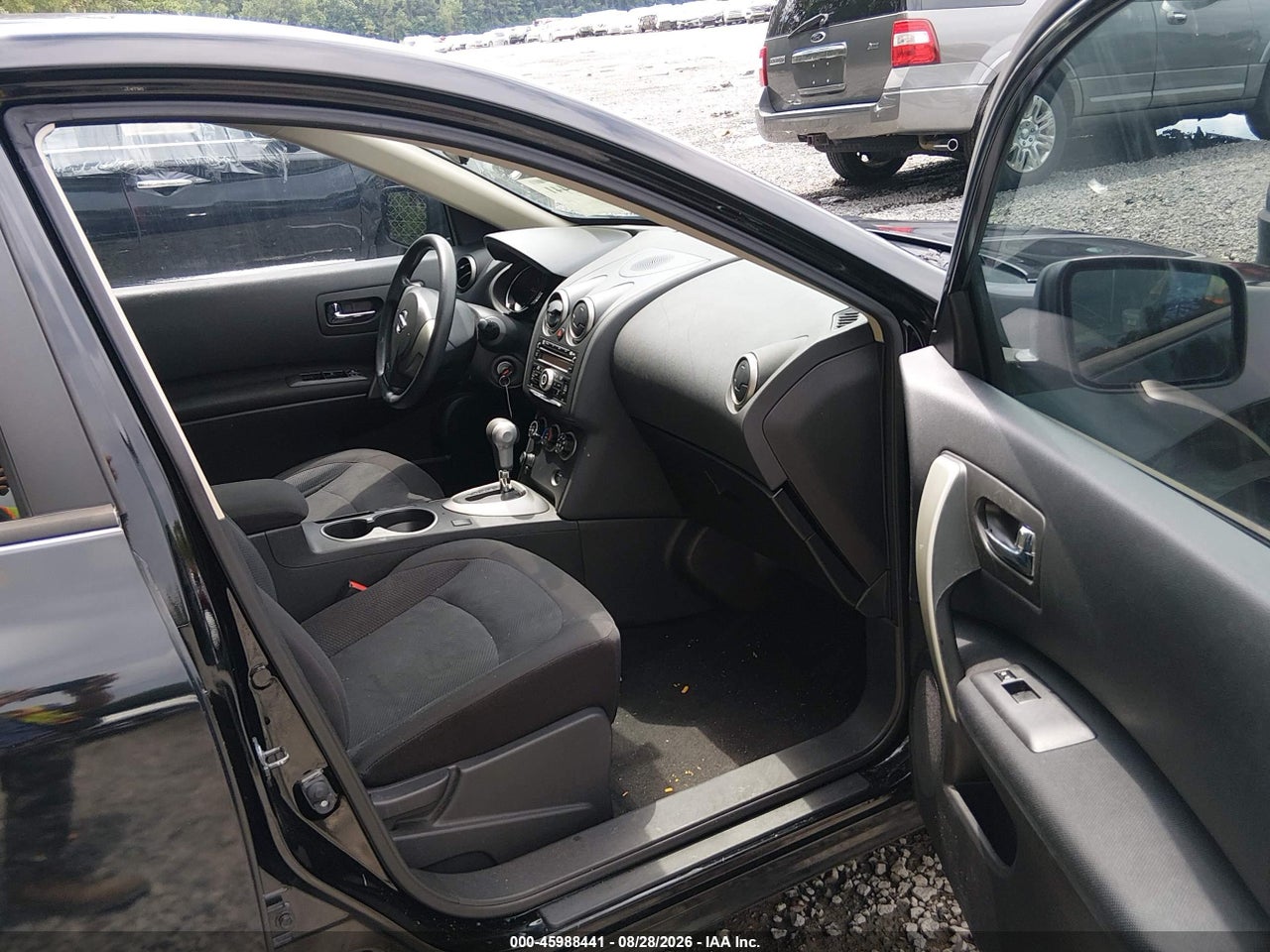 2015 NISSAN ROGUE SELECT S · 5/11