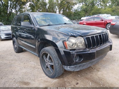 1J8GS48K97C****** · 2007 JEEP GRAND CHEROKEE LAREDO