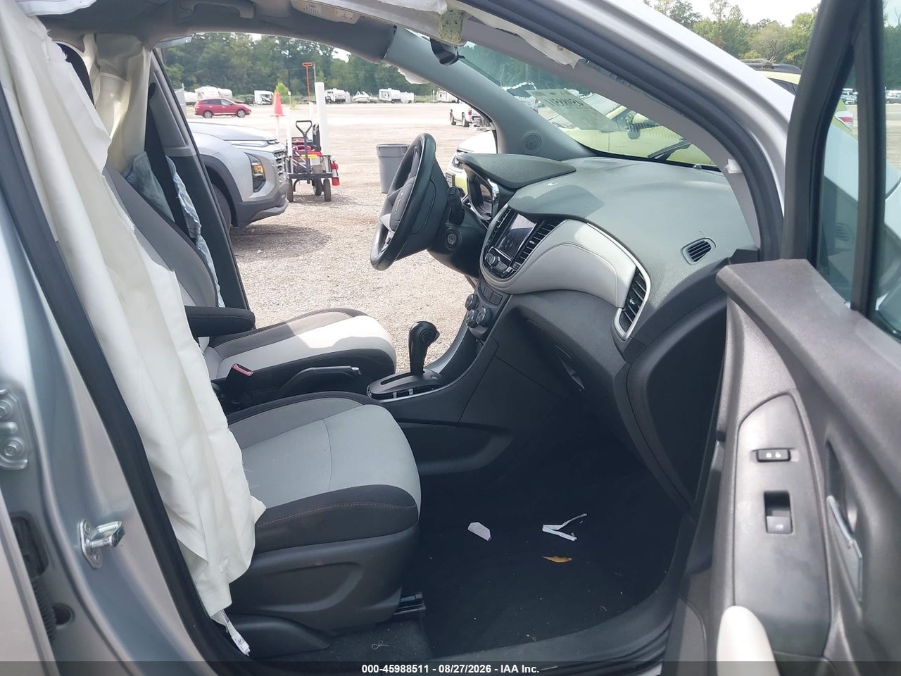 2020 CHEVROLET TRAX FWD LS · 5/10