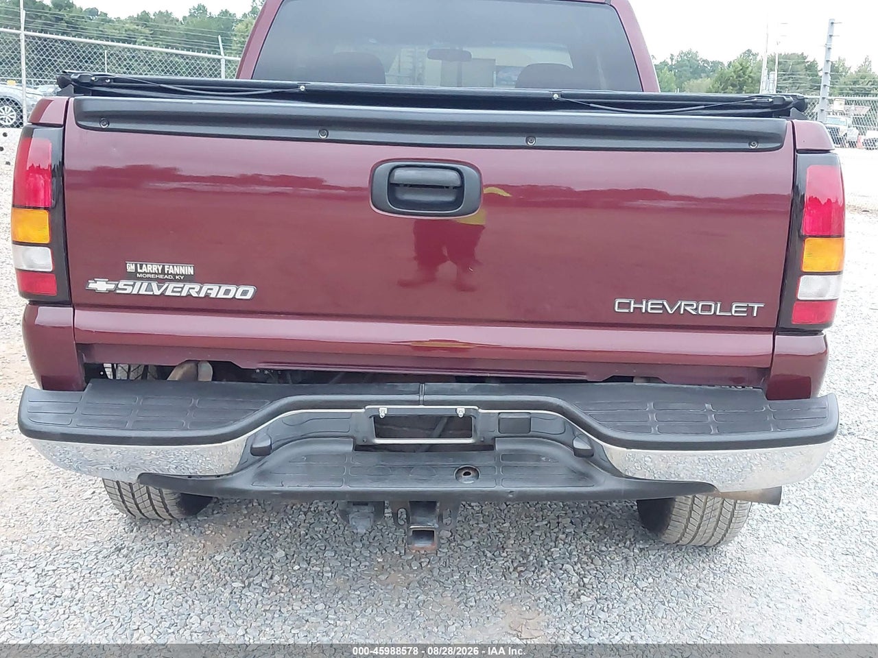 2002 CHEVROLET SILVERADO 1500 LS · 6/11