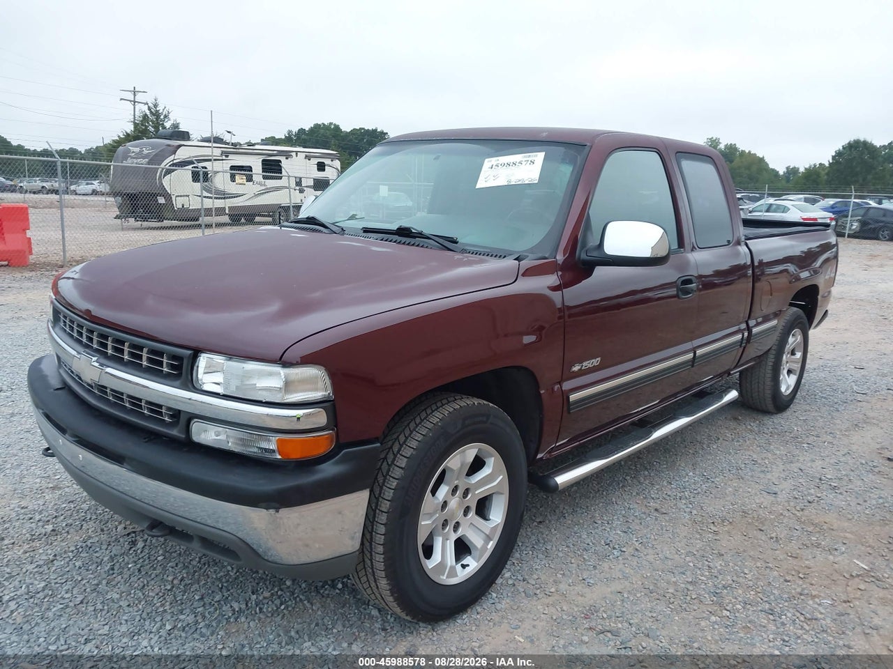 2002 CHEVROLET SILVERADO 1500 LS · 2/11