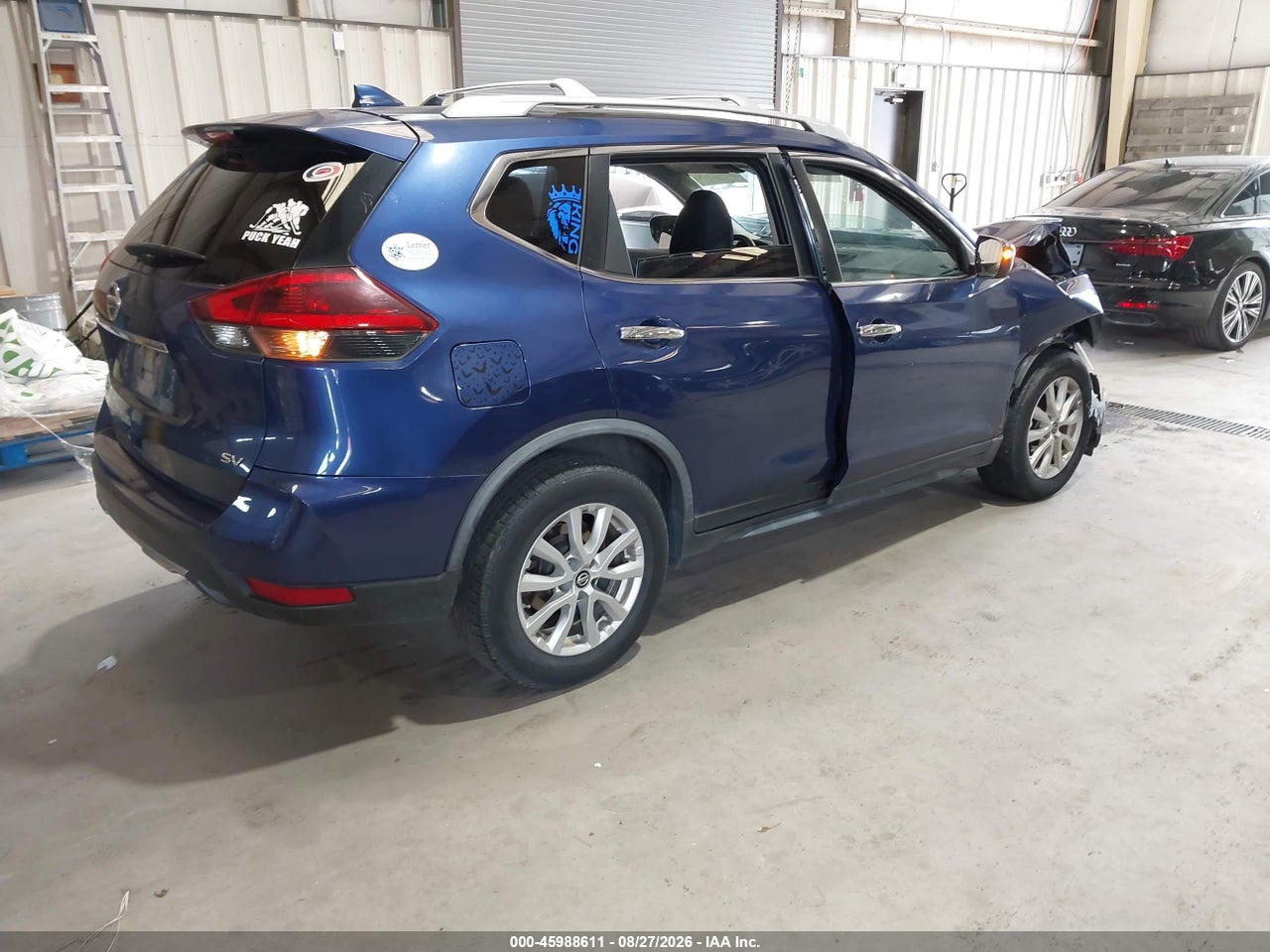 2018 NISSAN ROGUE SV · 4/11