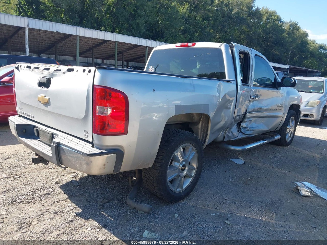 2013 CHEVROLET SILVERADO 1500 LT · 4/11