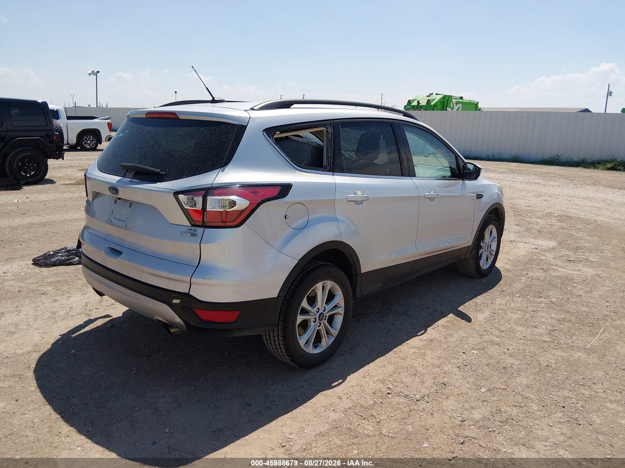 2018 FORD ESCAPE SE · 4/11