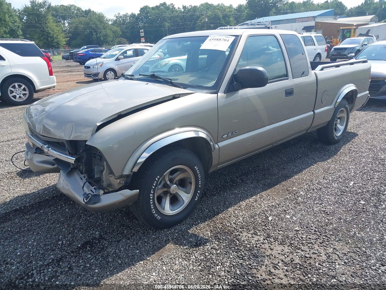2000 CHEVROLET S-10 LS · 2/11