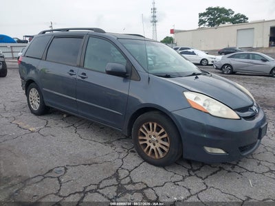 2008 TOYOTA SIENNA XLE