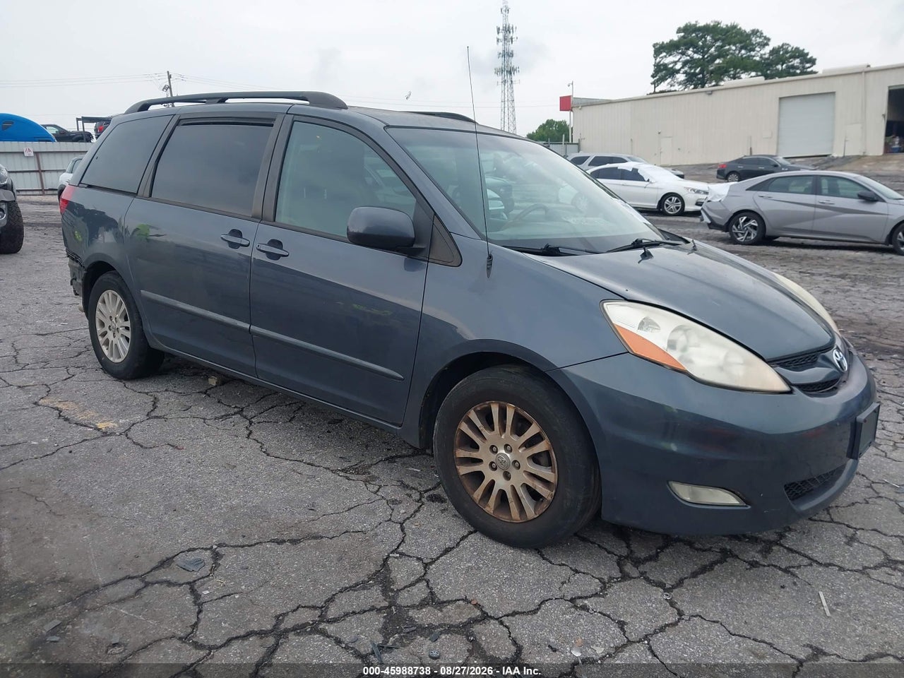 2008 TOYOTA SIENNA XLE
