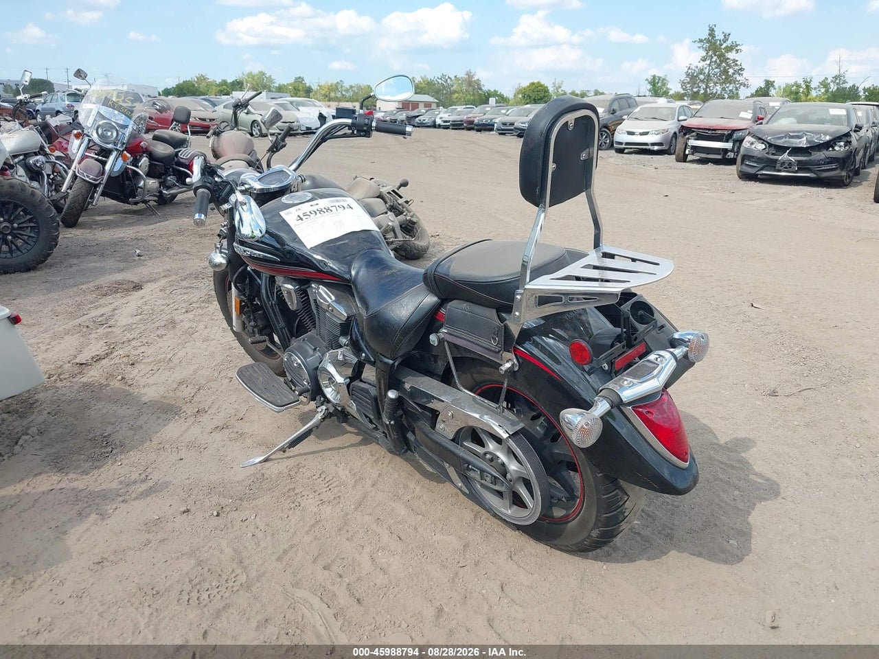 2013 YAMAHA XVS1300 A · 3/11