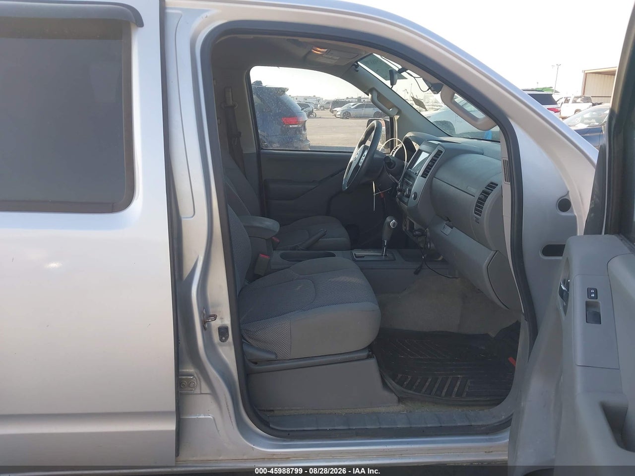 2016 NISSAN FRONTIER DESERT RUNNER/S/SL/SV · 5/10