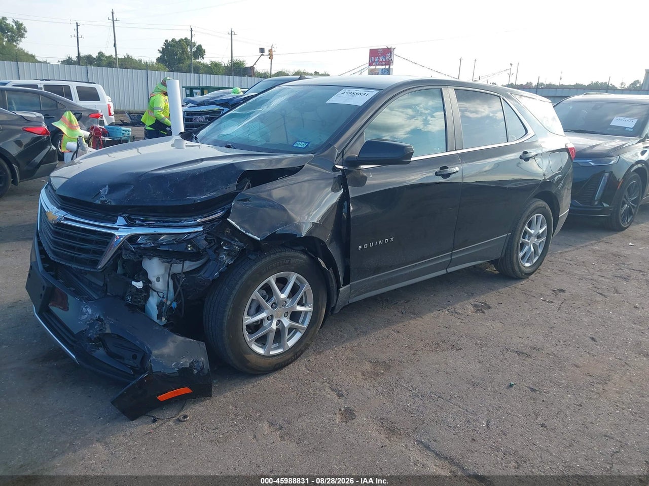 2024 CHEVROLET EQUINOX FWD LT · 2/11