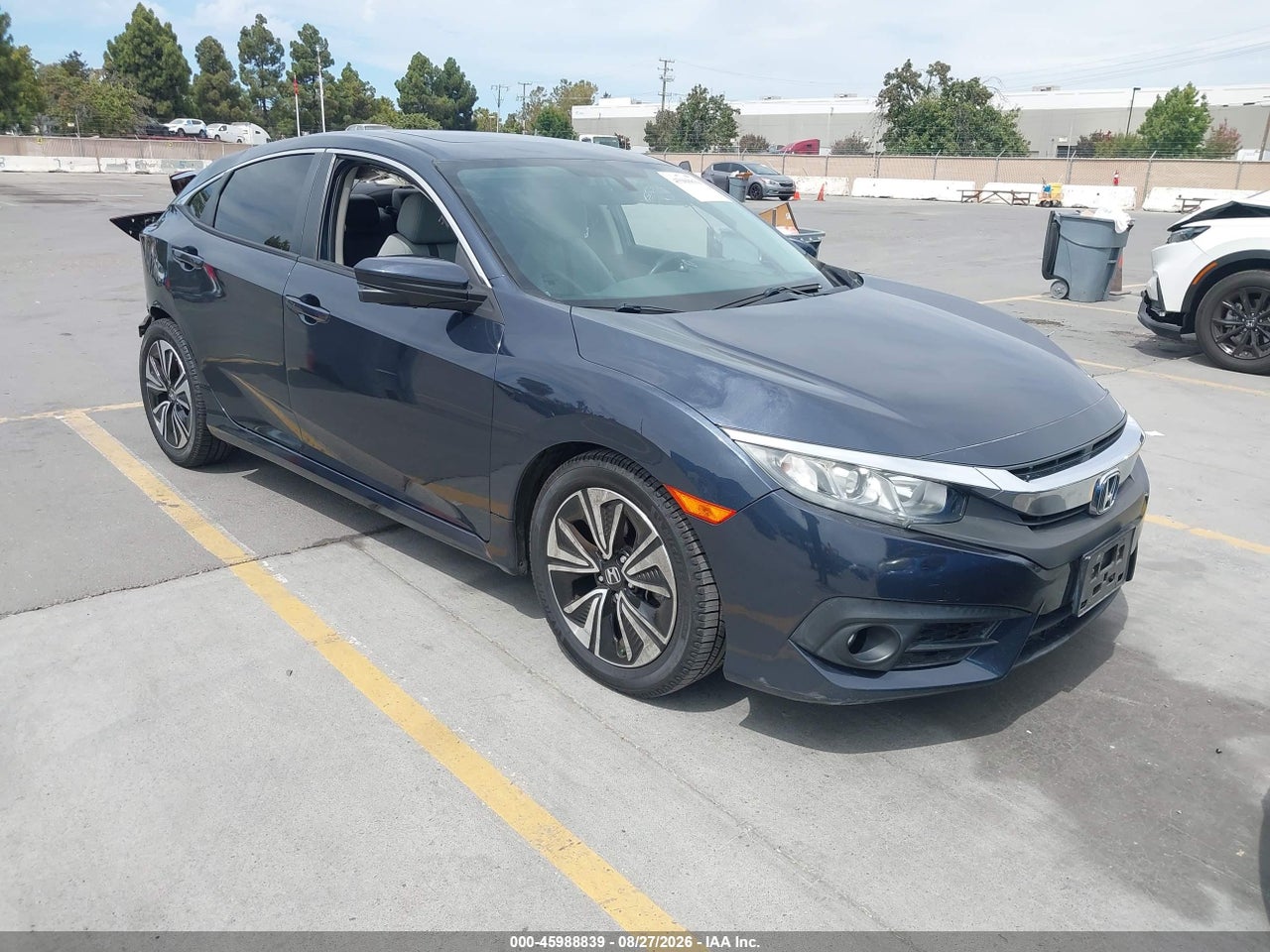 19XFC1F30GE****** · 2016 HONDA CIVIC EX-T