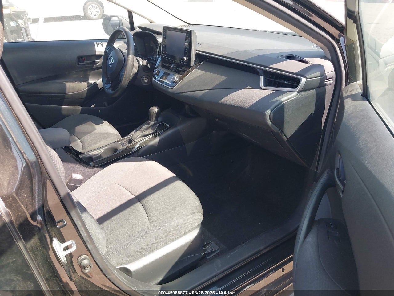 2022 TOYOTA COROLLA LE · 5/11