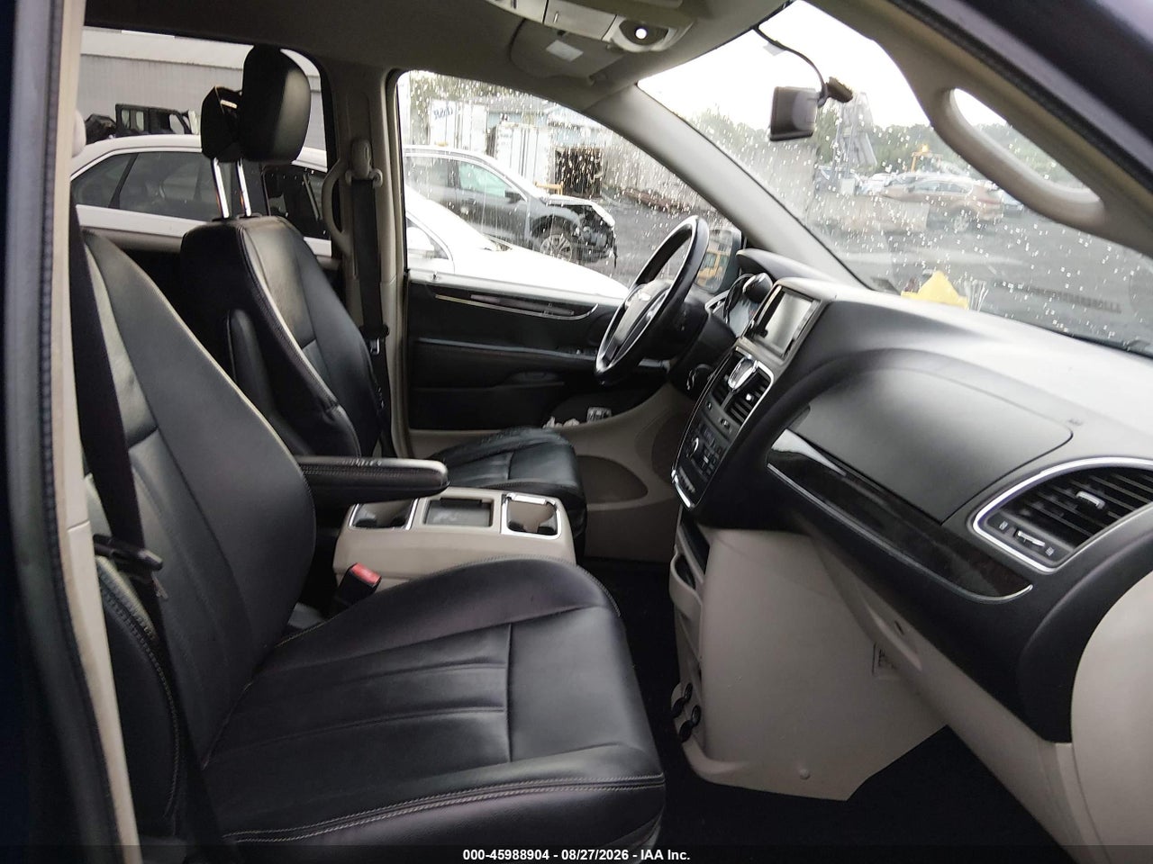 2014 CHRYSLER TOWN &amp; COUNTRY TOURING · 5/11