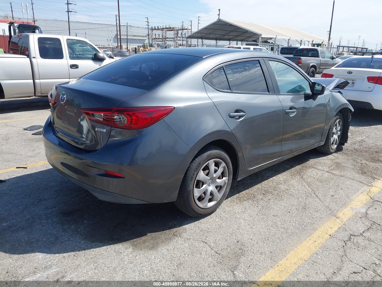 2016 MAZDA MAZDA3 I SPORT · 4/11