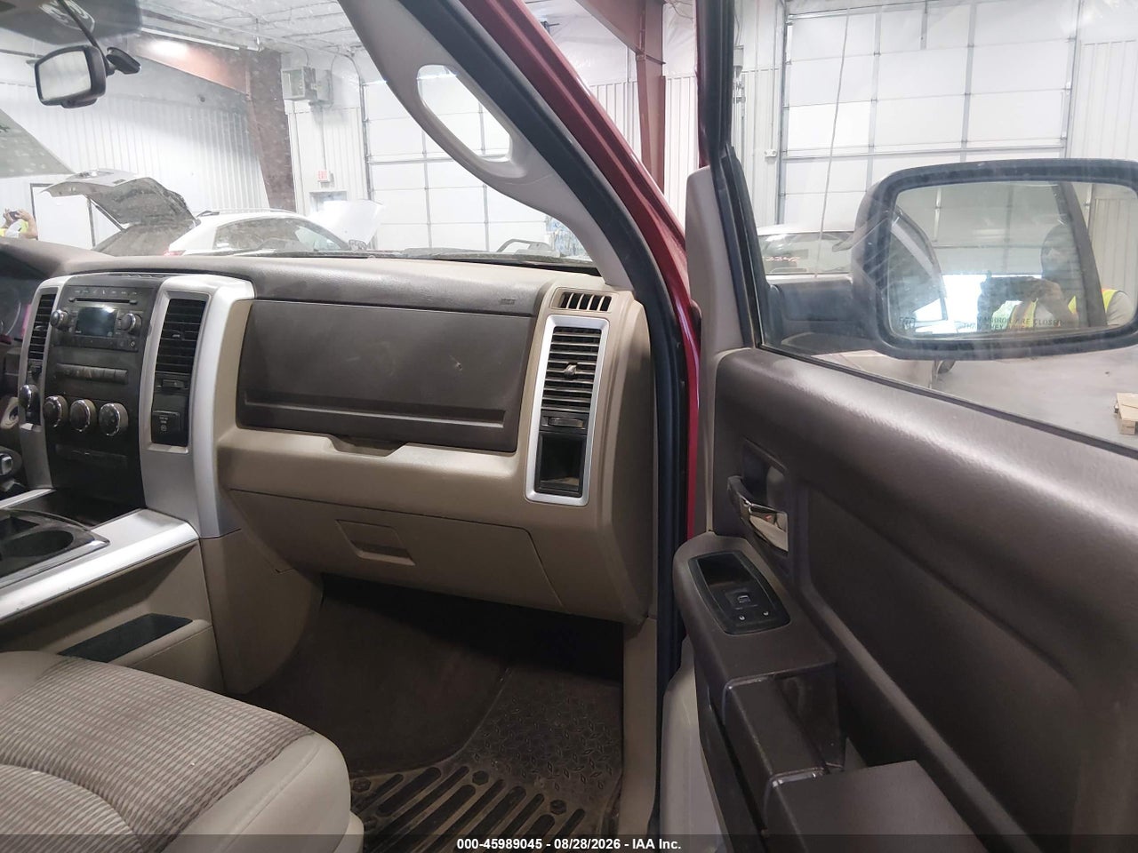2011 RAM RAM 1500 SLT · 5/11