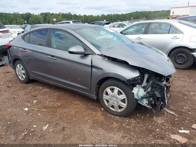 2019 HYUNDAI ELANTRA SE