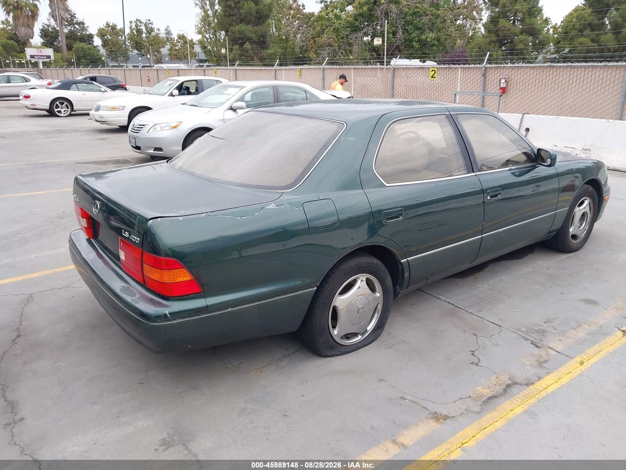 1998 LEXUS LS 400   · 4/11