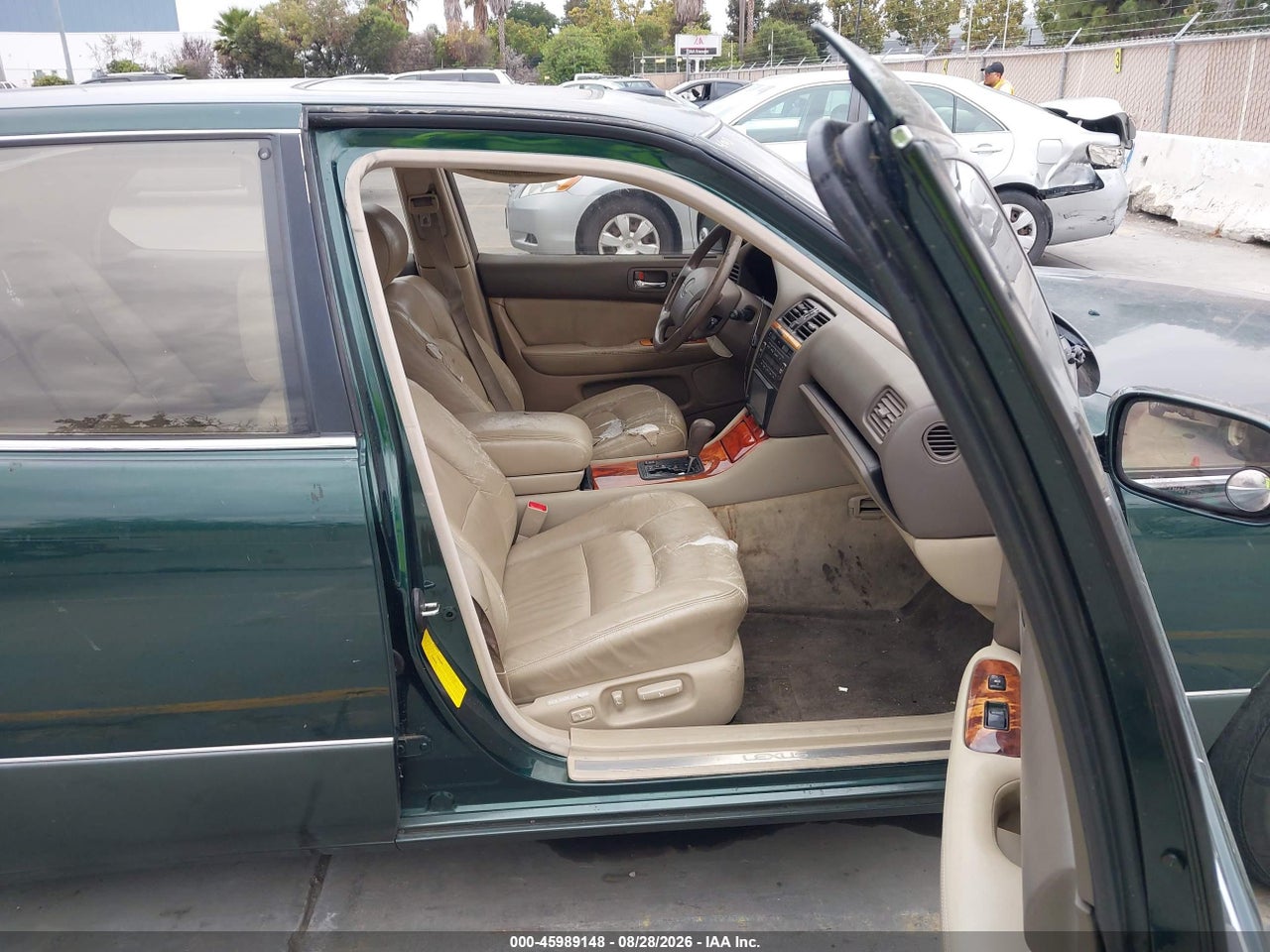 1998 LEXUS LS 400   · 5/11