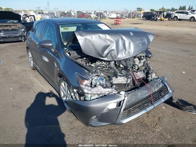 JTHKD5BH7G2****** · 2016 LEXUS CT 200H