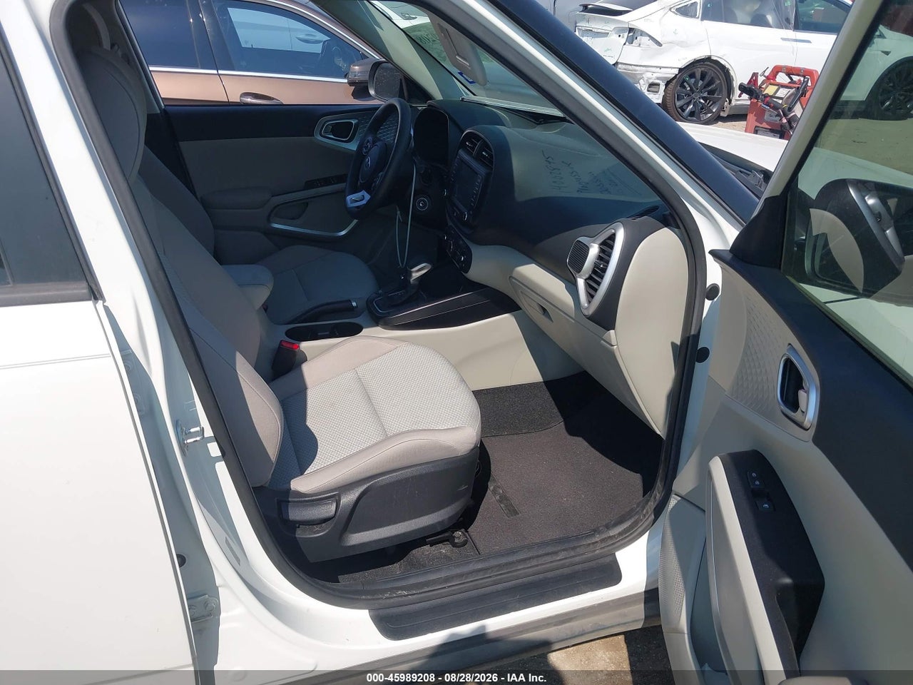 2020 KIA SOUL LX · 5/11