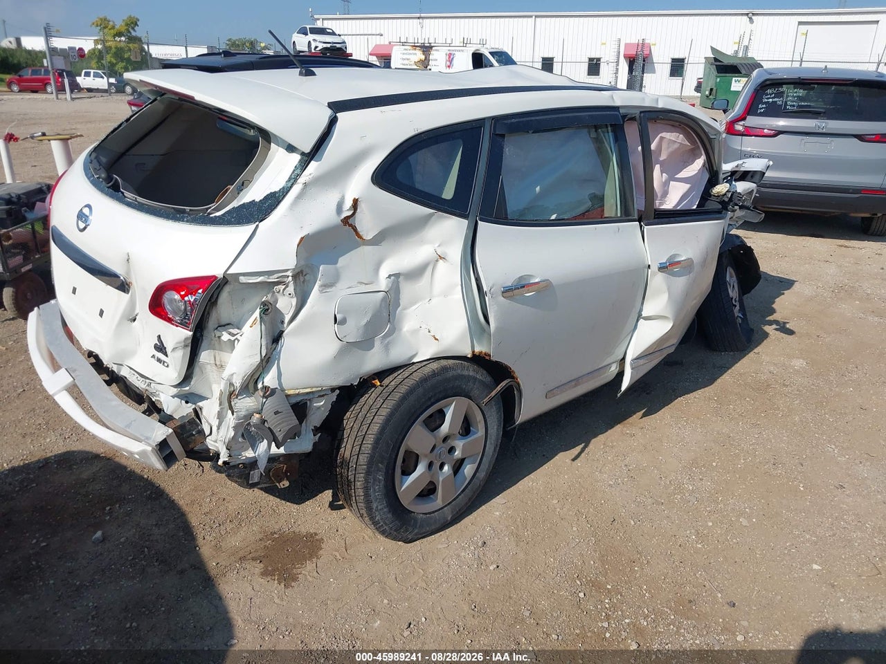 2012 NISSAN ROGUE S · 4/11