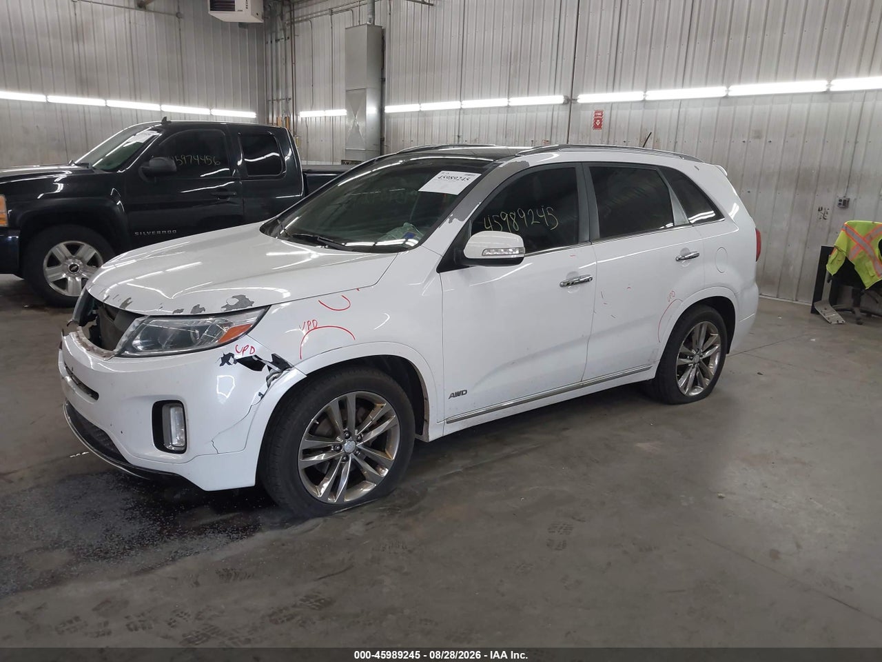 2014 KIA SORENTO LIMITED V6 · 2/6