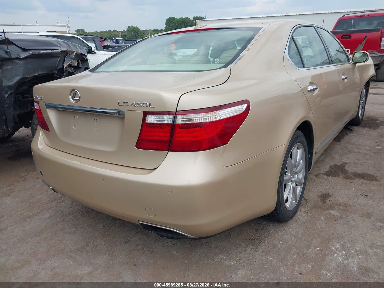 2009 LEXUS LS 460L · 4/11