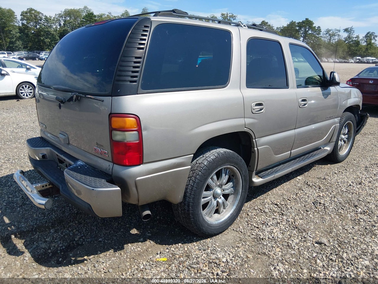 2003 GMC YUKON DENALI · 4/11