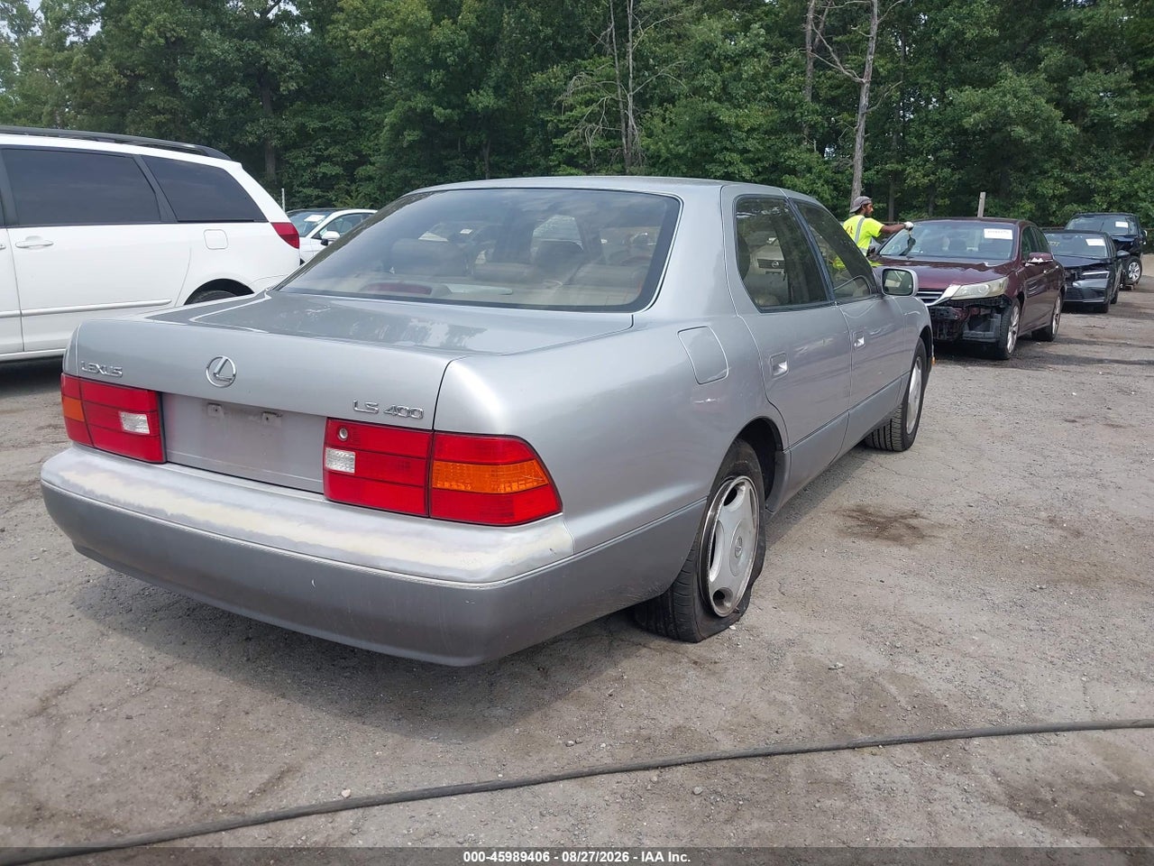 1998 LEXUS LS 400 · 4/11