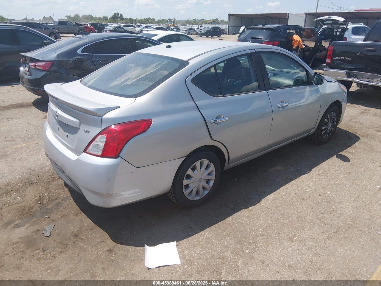 2017 NISSAN VERSA 1.6 SV · 4/11